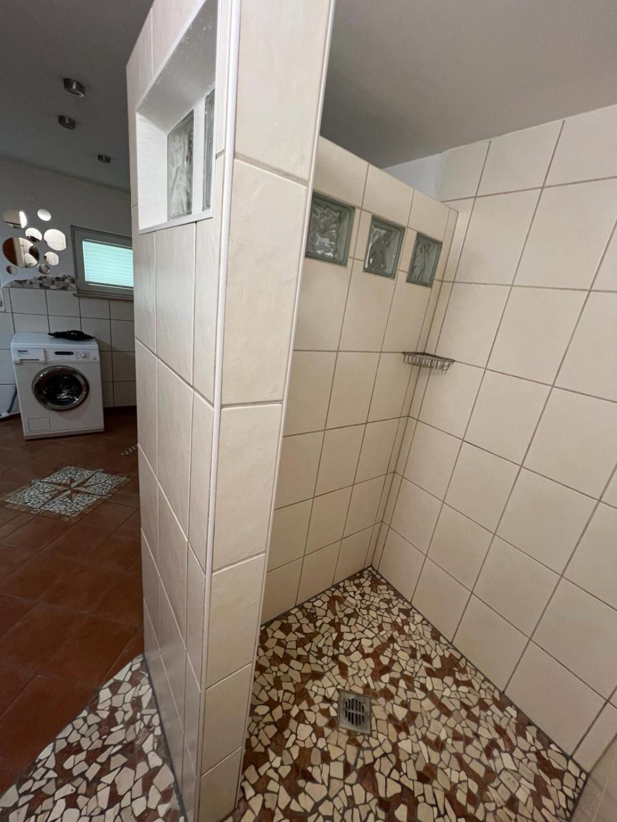 Görlitz Haus Am Berzdorfer See - 3 Schlafzimmer - Ganzes Haus Zur Alleinnutzung - Terrasse - Hochwertige Ausstattung מראה חיצוני תמונה