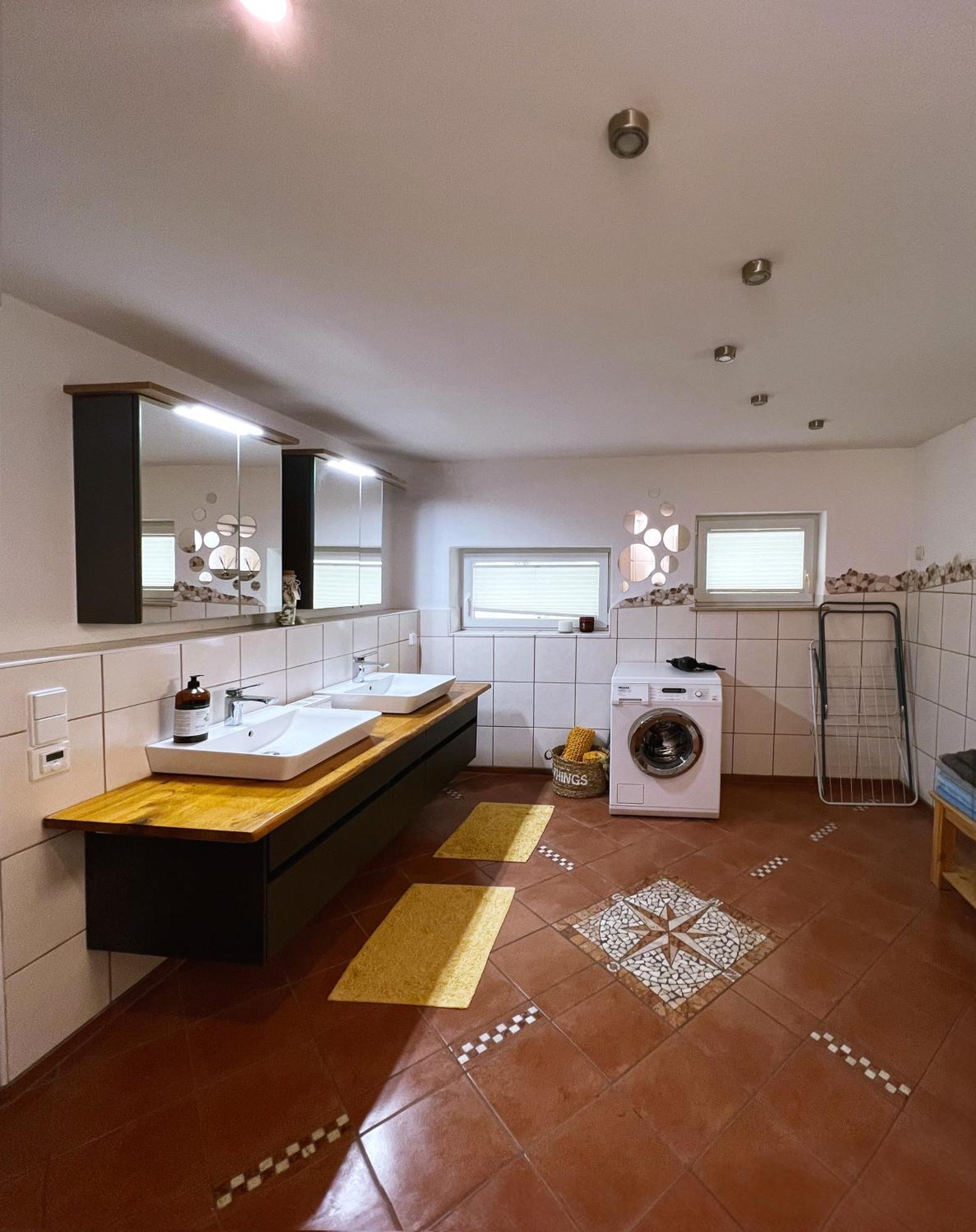 Görlitz Haus Am Berzdorfer See - 3 Schlafzimmer - Ganzes Haus Zur Alleinnutzung - Terrasse - Hochwertige Ausstattung מראה חיצוני תמונה