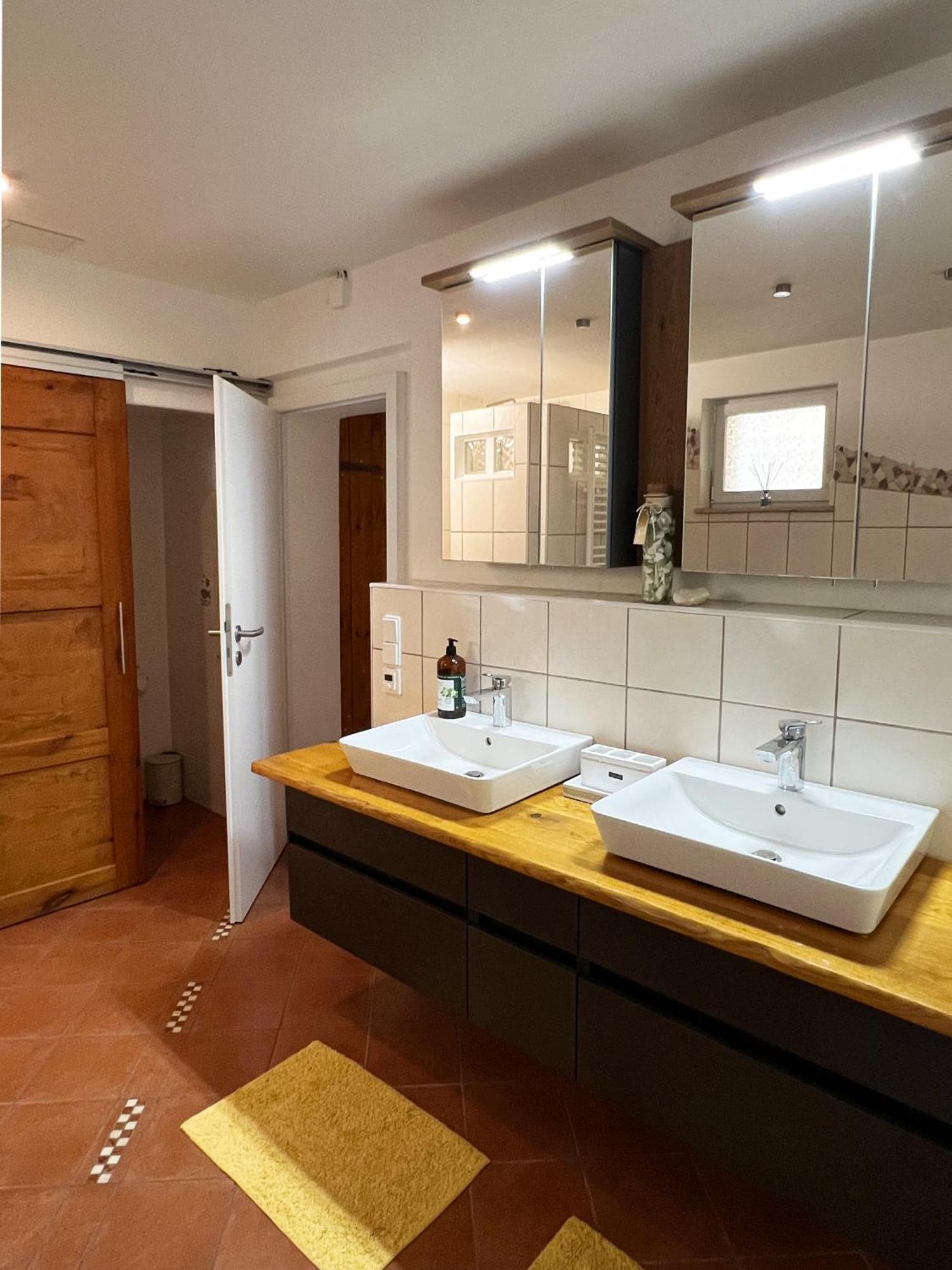 Görlitz Haus Am Berzdorfer See - 3 Schlafzimmer - Ganzes Haus Zur Alleinnutzung - Terrasse - Hochwertige Ausstattung מראה חיצוני תמונה